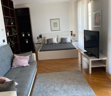 San Donato Milanese House | Comfortable Stay at Eni Torri Lombarde, Pet Friendly B&B