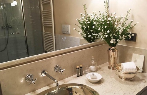 Vanchiglia Bed & Breakfast | Book Your Perfect Stay at BedandEx - Pet and Child Friendly