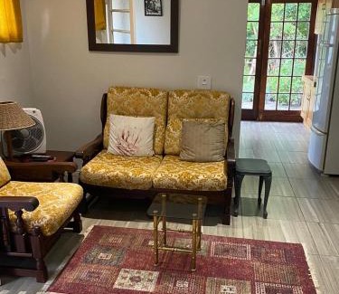 Bedford Apartment | Bedford Way Cottages: Family-Friendly Retreat with High Ratings