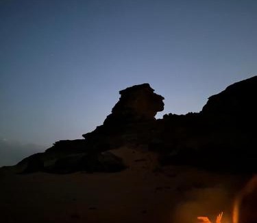 Wadi Rum Apartment | Discover Bedouin Experiences with Hot Tub & Pet-Friendly Stays