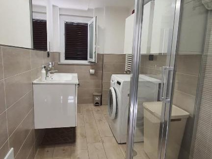 Salerno House | Bedrock: Guest Rated 9.7, Pet and Child Friendly Stays
