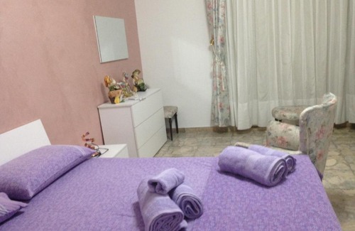 Pachino House | Guest Rated 10/10 at Bedrooms Rachele: Family-Friendly Stay
