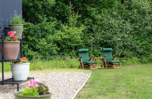Oakford House | Bedwen