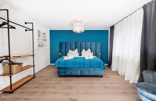 Aachen Apartment | Stylish bee Apartments: NESPRESSO Kitchen & PS5 Entertainment