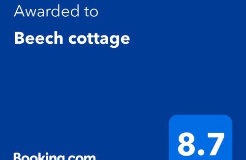 Youghal House | Tranquil Beech Cottage: Family-Friendly Escape with High Ratings