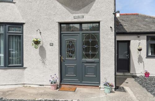 Prestatyn House | Family-Friendly Stay at Beeches - A 4-Star Experience
