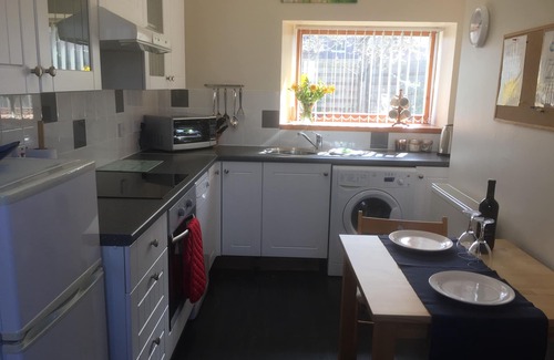 Forres Cottage | Beechtree Cottage: Perfect Self-Catering Retreat in Town