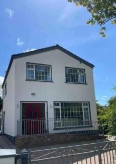 Ballybofey House | Pet-Friendly Beechwood Lodge with Breakfast & Family Amenities