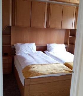 Poulton-le-Fylde House | Beeston House - Guest Rated 9.2 with Pet-Friendly Amenities