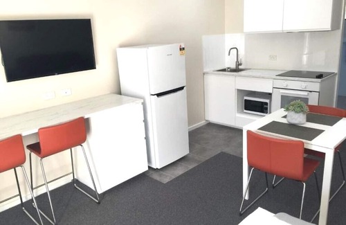 Bega Hotel | Discover Bega Village Motor Inn: Family-Friendly Stay