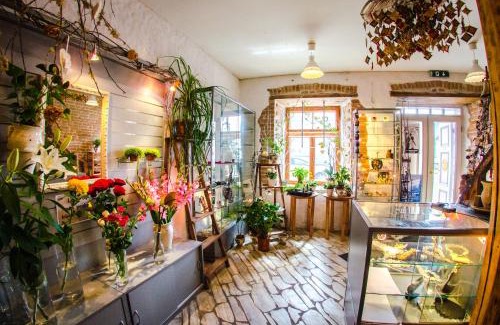 Haapsalu House | Discover Beguta Guest House: Family-Friendly Retreat