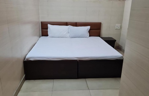 Amritsar House | Family-Friendly Retreat at Behl Ashiana Hotel