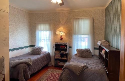 Manzanola House | Behm's Farm