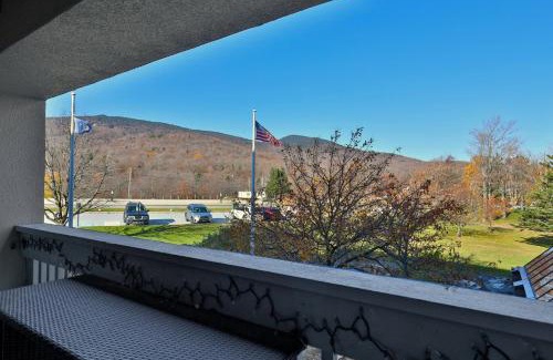 Killington House | Behnke Family Retreat, Mountain View 1BR-1BA Condo at Mountain Green Resort, Ski Shuttle