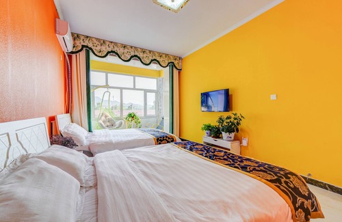 Badalingzhen House | Beijing Great Wall Zhan Guesthouse: Family-Friendly Stay