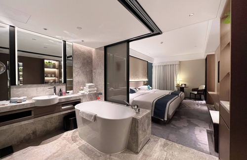 Panjiayuan Hotel | Beijing Guangxi Hotel