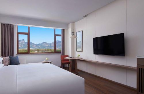 Yanqing Hotel | Discover Beijing Marriott Hotel Yanqing - 5-Star Comfort & Views