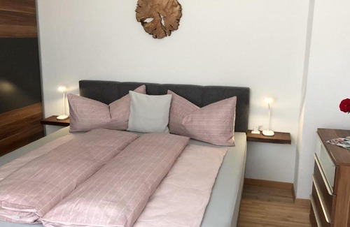 Sankt Leonhard im Pitztal Apartment | Family-Friendly Retreat at beim Holzwurm Andy – Rated 9.6/10