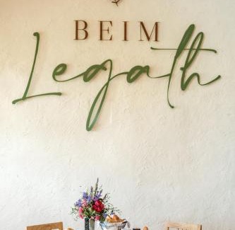 Strem House | Explore Kellerstöckl - Pet-Friendly Retreat with Dining & Spa