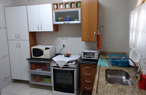 Raul Cury House | Beira Mar Paradise: Beachfront Bliss with Pool & Spa