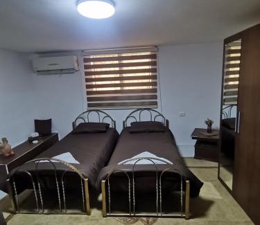 Umm Qais Apartment | Exceptional Beit Al Hasan: Pet-Friendly with Breakfast