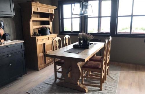 Beitostolen Apartment | Discover Beitotind: Central Getaway at Beitostølen