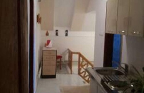 Zabljak House | Cozy Beka Apartments: Loft Room with Great Amenities