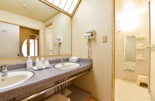 Kawasaki House | Discover Bekkan Fujiya Ryokan: Family-Friendly Retreat