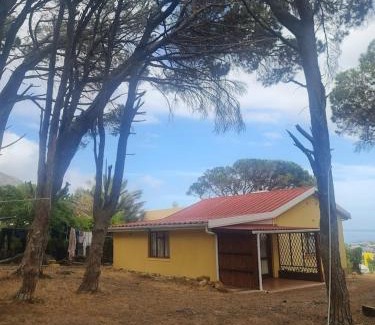 Mountainside House | Inviting Bekker's Lodge: Child-Friendly Stay with 10/10 Rating