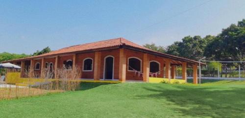 Boituva House | Beautiful High-End Retreat in Boituva with Pool & Ocean View