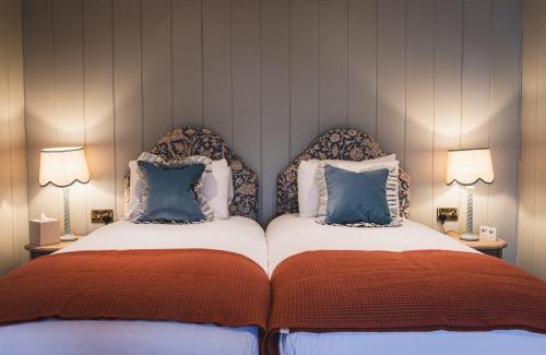Odiham Hotel | Discover Bel and The Dragon-Odiham: Family & Pet Friendly