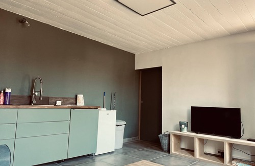 Saint-Just-Saint-Rambert Apartment | Cozy Independent Apartment with Garden and Spa Access
