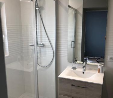 Merville-Franceville-Plage Apartment | Beautiful Seaside Apartment with Top Guest Ratings
