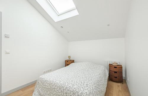 La Varenne Saint-Hilaire Apartment | Comfortable Apartment Near Disneyland with Air Conditioning