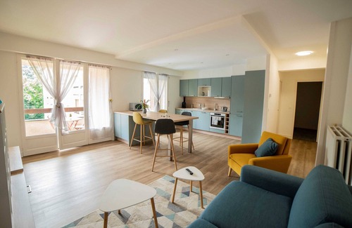 Sarlat-la-Caneda Apartment | Bright Apartment Just 10 Minutes from Sarlat's Historic Center