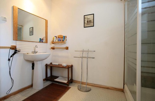 Grisolles Apartment | Charming Apartment at the Castle of Fontanas with Pool