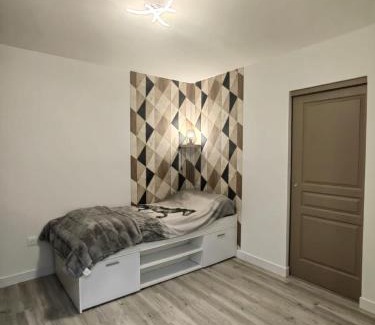 Guilherand-Granges Apartment | Cozy Apartment by the Rhône - Ideal for Families