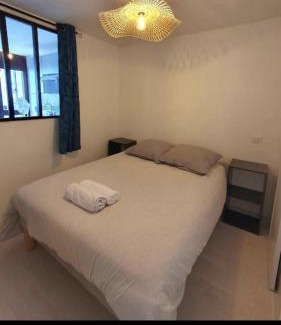 Le Penon Apartment | Beautiful Oceanview Apartment Steps from the Beach