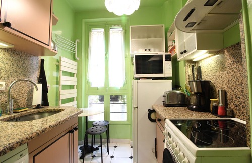 Quartier de la Maison-Blanche Apartment | Charming Fully Equipped Apartment for Up to 4 Guests