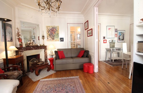 Quartier de la Maison-Blanche Apartment | Charming Fully Equipped Apartment for Up to 4 Guests