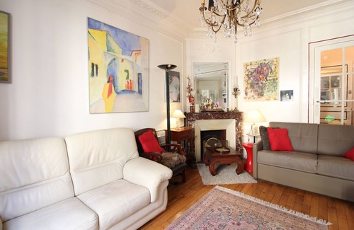 Quartier de la Maison-Blanche Apartment | Charming Fully Equipped Apartment for Up to 4 Guests