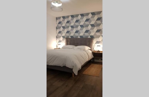 Vitre Apartment | Modern 2-Bedroom Apartment in Vitré’s Heart