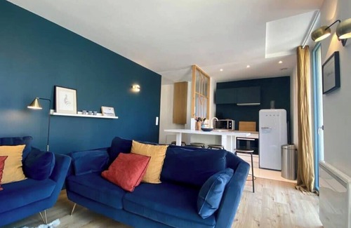 Le Touquet-Paris-Plage Apartment | Inviting Flat Near the Sea with Breakfast & Large Terrace