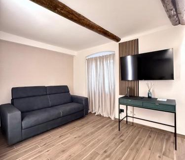 Pegli Apartment | Bel Fiore Elegant Apartment