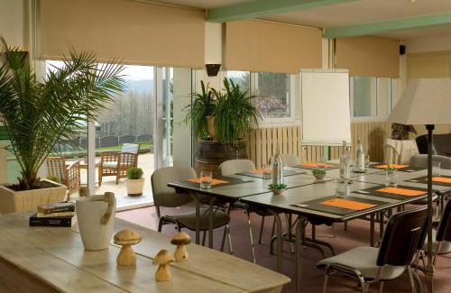 Le Chambon-sur-Lignon Hotel | Discover Bel Horizon: Oceanfront Bliss with Spa Access