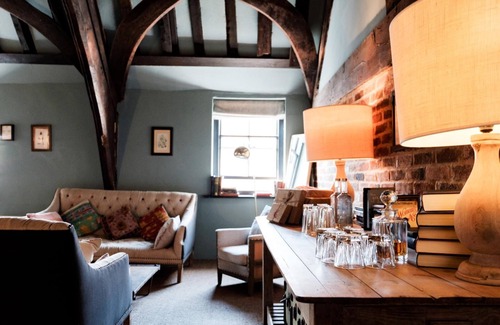 Kingsclere Hotel | Discover Bel & The Dragon Kingsclere: Top-Rated Comfort