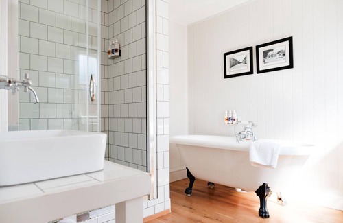 Kingsclere Hotel | Discover Bel & The Dragon Kingsclere: Top-Rated Comfort