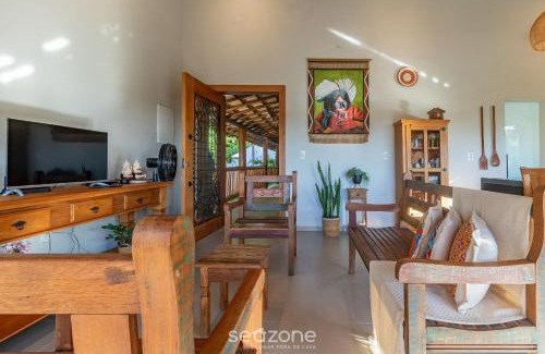 Arraial d'Ajuda House | Inviting Home with Pool in Arraial D'ajuda – Pet Friendly