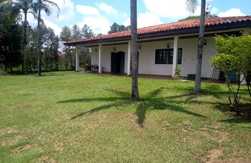 Itu House | Relaxing Retreat in Itu/SP with Private Pool and Spa