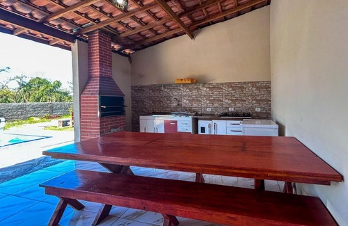 Vila Xavier House | Relaxing Bela Chácara with Pool, Hot Tub & WiFi in Ibiúna